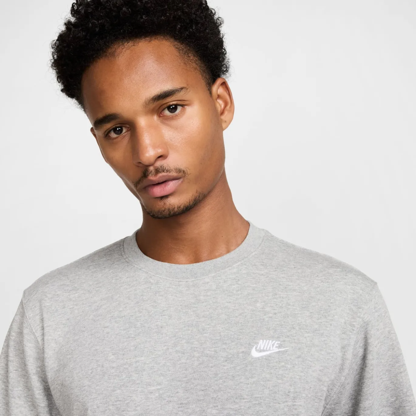 Nike Sportswear Club Fleece Crew Sweater Lichtgrijs Wit