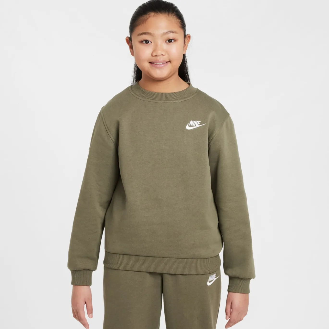 Nike Sportswear Club Fleece Crew Trainingspak Kids Olijfgroen Wit