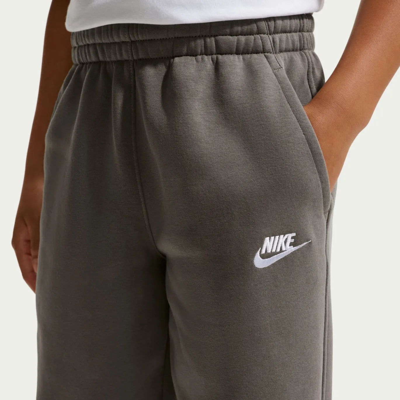 Nike Sportswear Club Fleece Trainingspak Hooded Kids Donkergrijs Wit