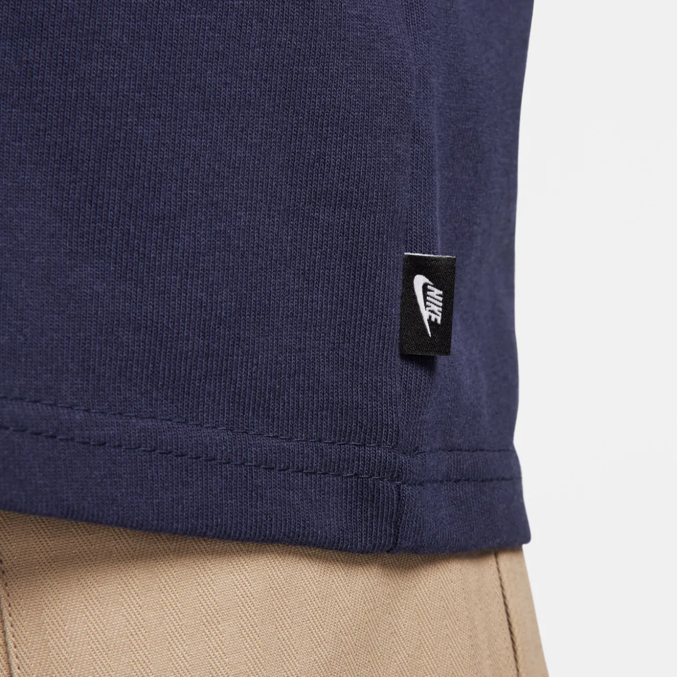 Nike Sportswear Premium Essentials T-Shirt Donkerblauw