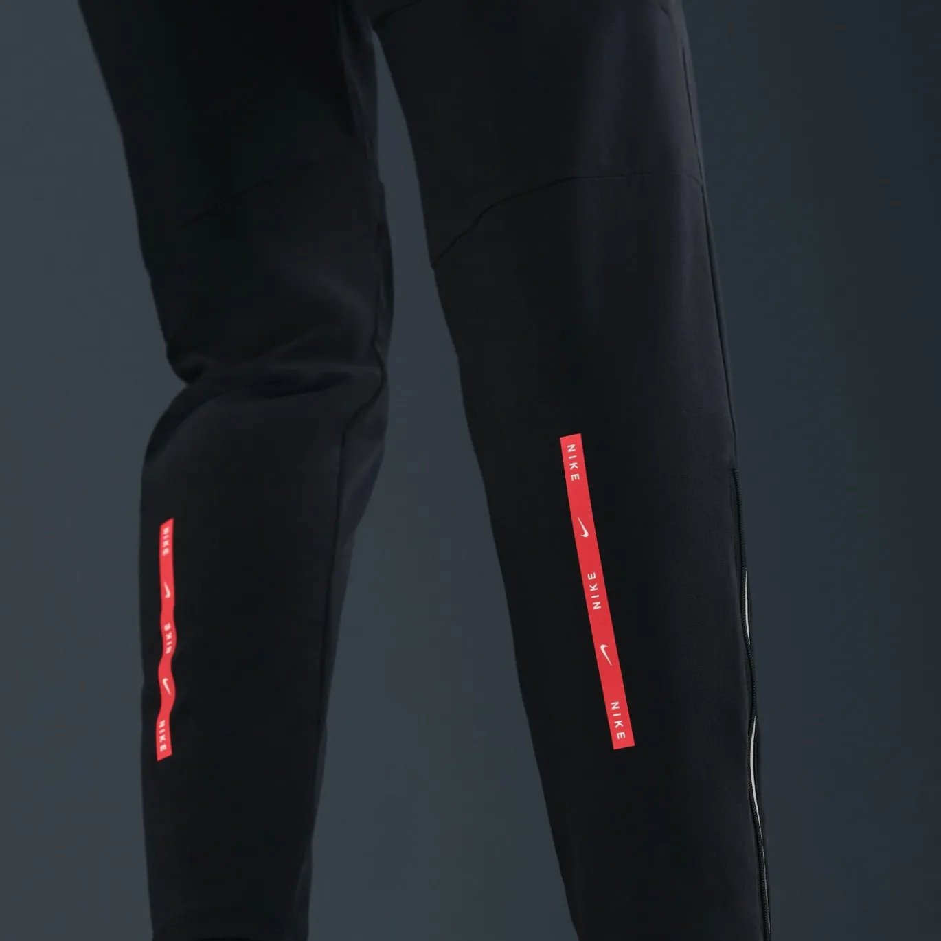 Nike Sportswear Running Trainingsbroek Zwart Rood