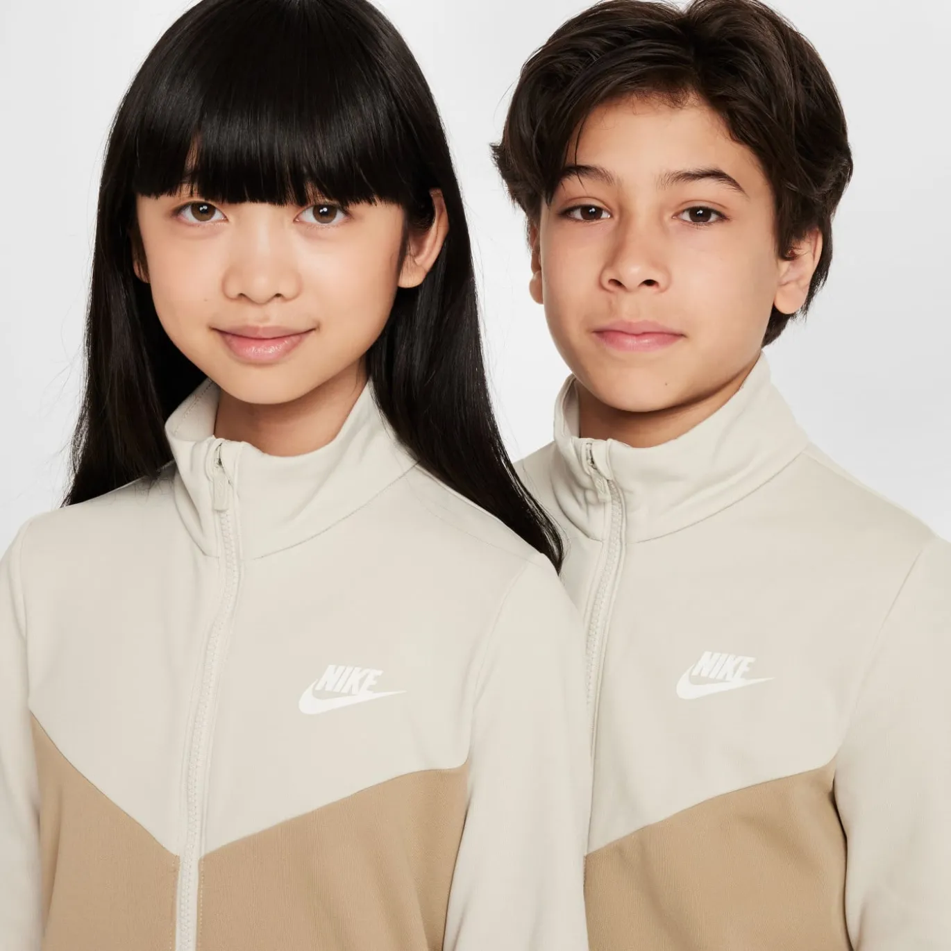 Nike Sportswear Trainingspak Full-Zip Kids Lichtbruin Beige Wit