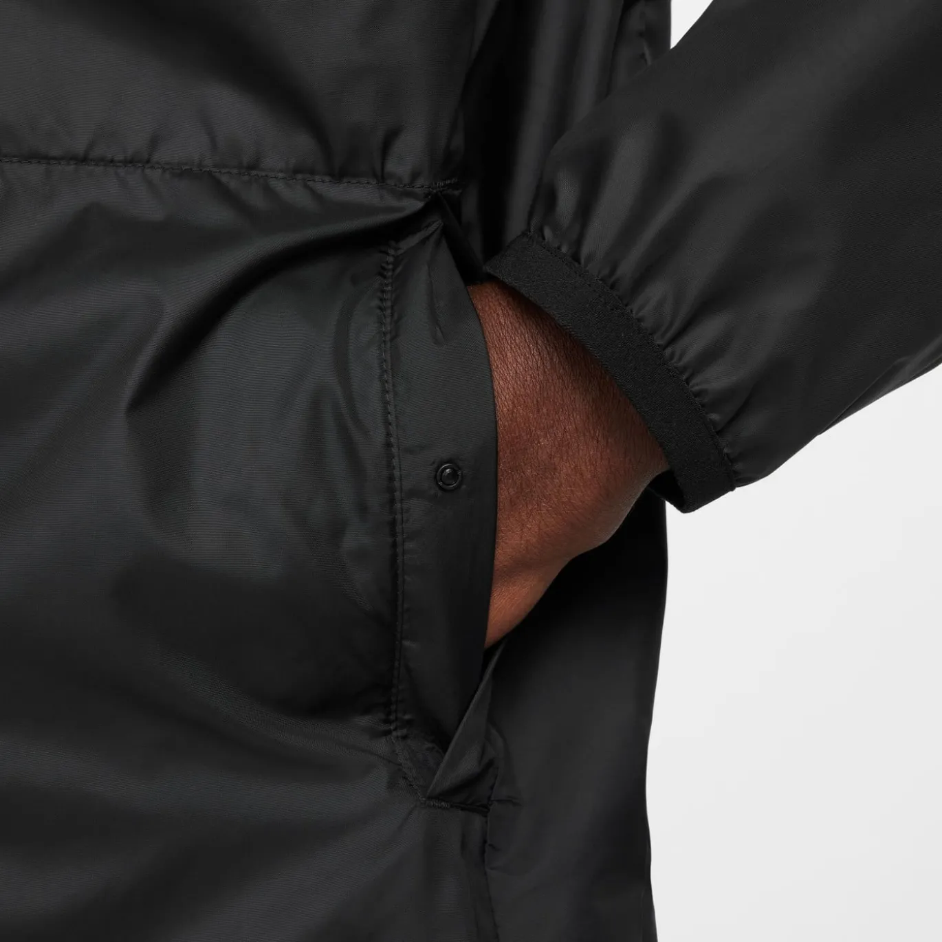 Nike Storm-FIT Academy Pro 24 Windjack Zwart Wit