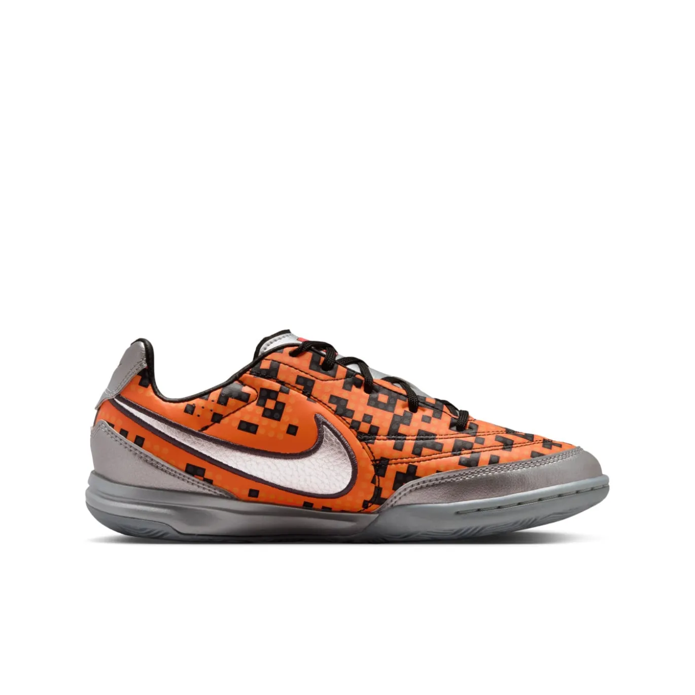 Nike Streetgato x LEGO® Straatvoetbalschoenen Kids Oranje Zwart Zilver