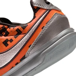 Nike Streetgato x LEGO® Straatvoetbalschoenen Kids Oranje Zwart Zilver