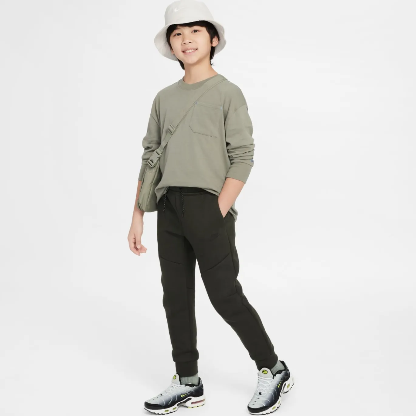Nike Tech Fleece Sportswear Joggingbroek Kids Donkergroen Zwart