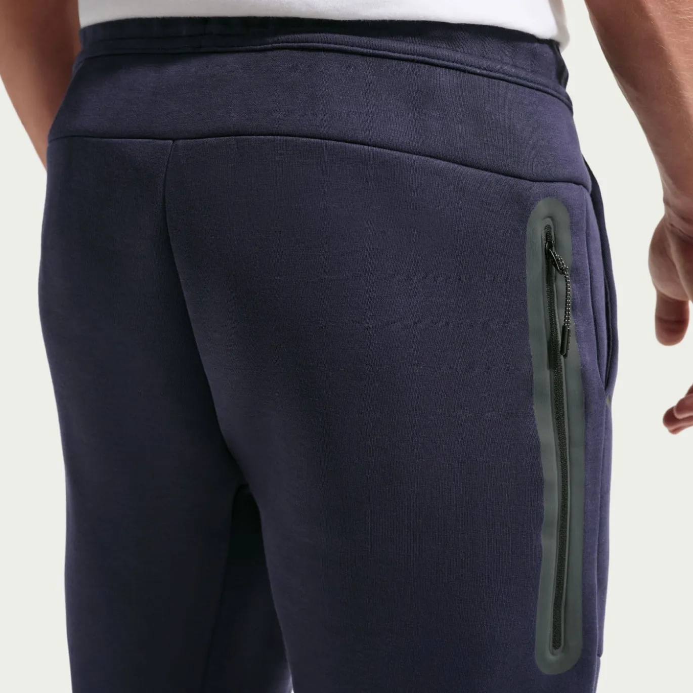 Nike Tech Fleece Sportswear Joggingbroek Donkerblauw Felrood