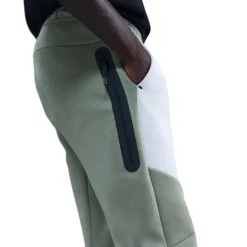 Nike Tech Fleece Sportswear Joggingbroek Donkergroen Beige