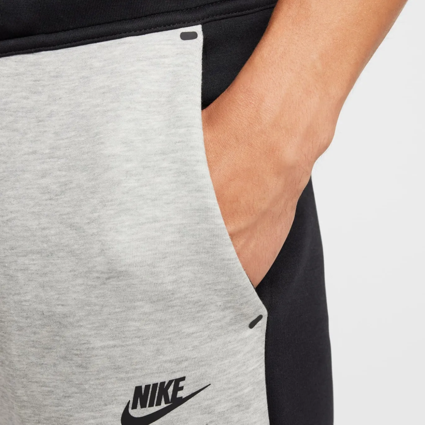 Nike Tech Fleece Sportswear Joggingbroek Zwart Lichtgrijs