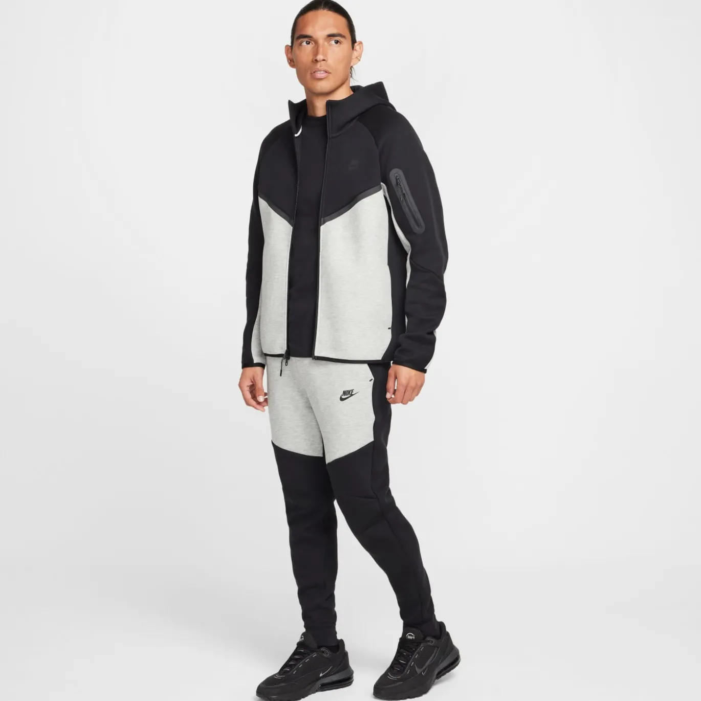 Nike Tech Fleece Sportswear Joggingbroek Zwart Lichtgrijs
