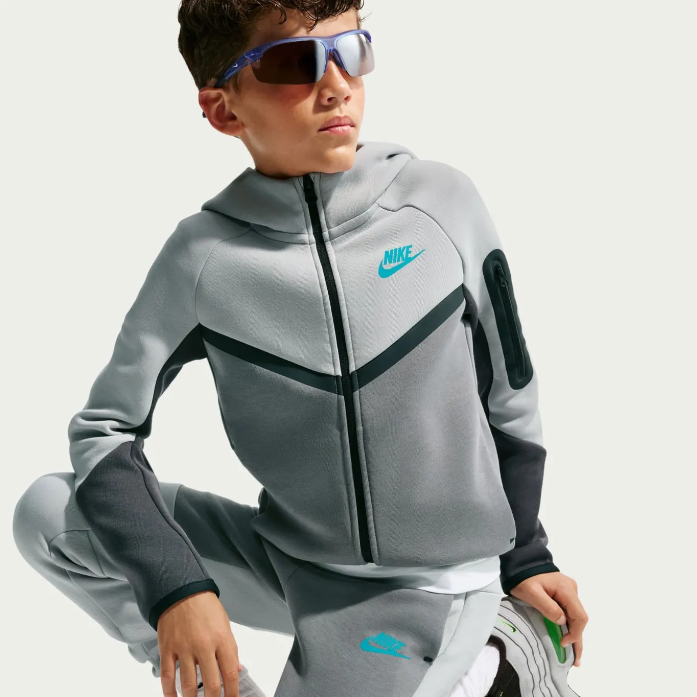 Nike Tech Fleece Sportswear Trainingspak Kids Grijs Donkergrijs Zwart Lichtblauw