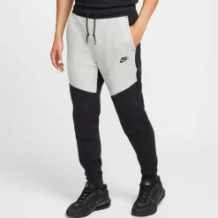 Nike Tech Fleece Sportswear Trainingspak Zwart Lichtgrijs