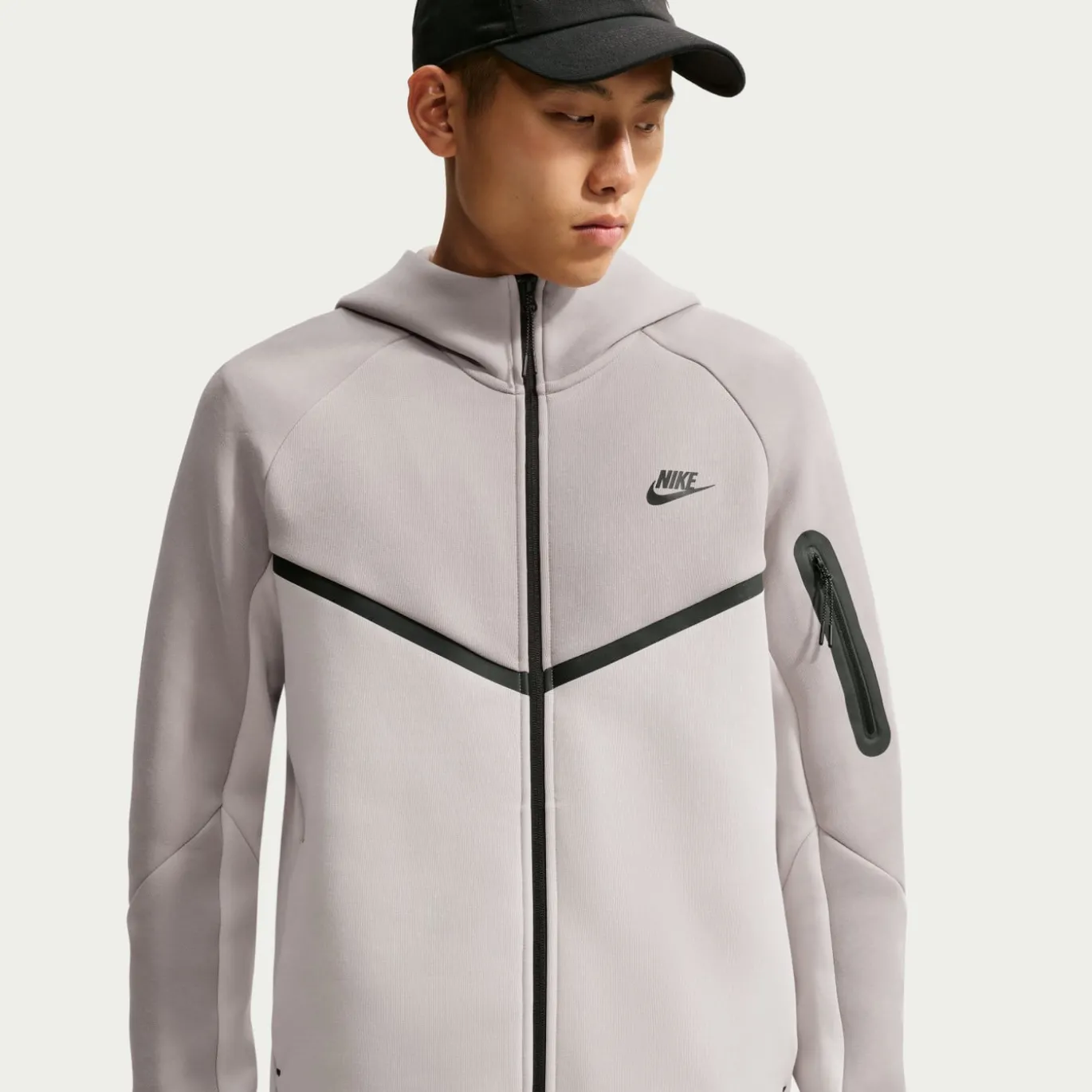 Nike Tech Fleece Sportswear Vest Lichtgrijs Beige Zwart
