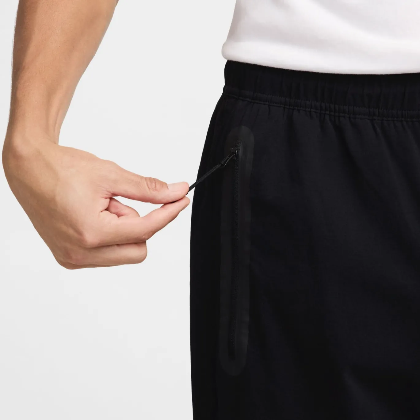 Nike Tech Sportswear Woven Trainingsbroek Zwart