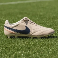 Nike Tiempo Ligera Pro Gras Voetbalschoenen (FG) Beige Zwart Goud