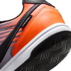 Nike Tiempo Streetgato Premium Straatvoetbalschoenen Lichtpaars Zwart Oranje