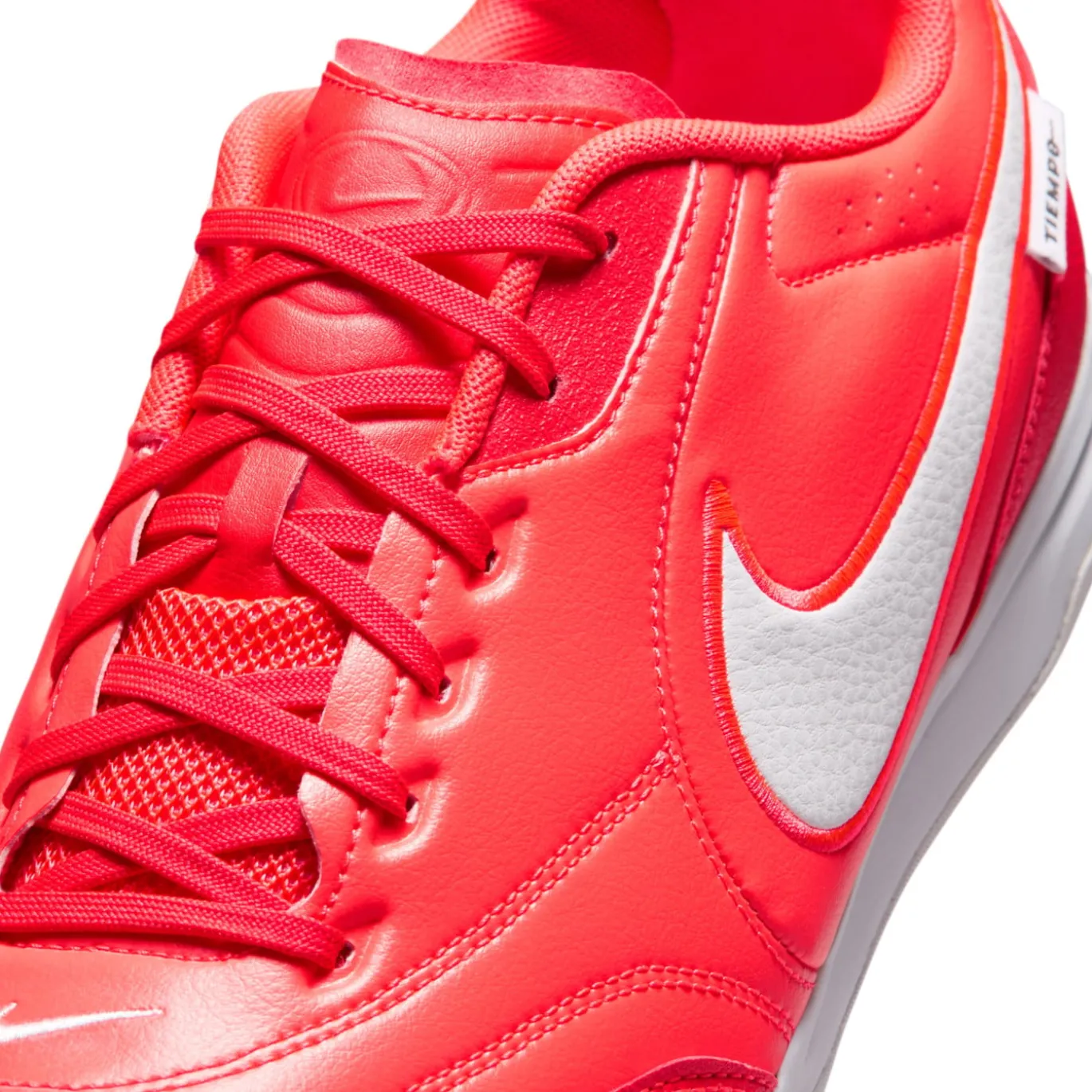 Nike Tiempo Streetgato Straatvoetbalschoenen Rood Wit