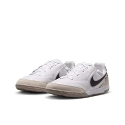 Nike Tiempo Streetgato Straatvoetbalschoenen Kids Wit Zwart Beige
