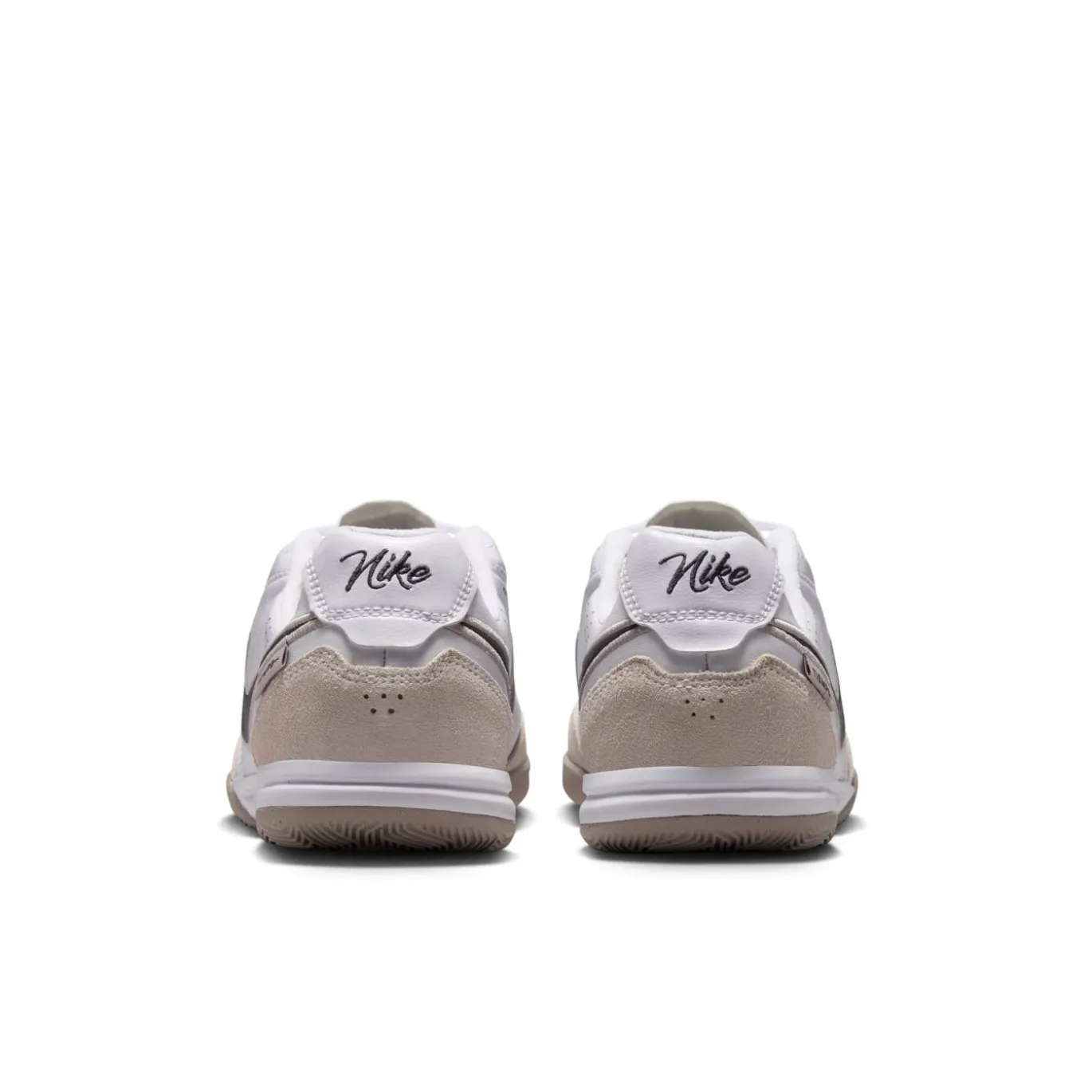 Nike Tiempo Streetgato Straatvoetbalschoenen Kids Wit Zwart Beige