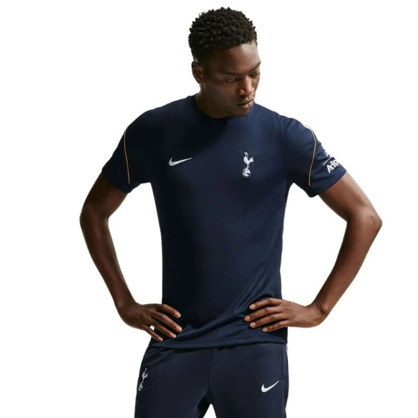 Nike Tottenham Hotspur Strike Trainingsshirt 2026-2027 Donkerblauw Geel Lichtblauw Wit