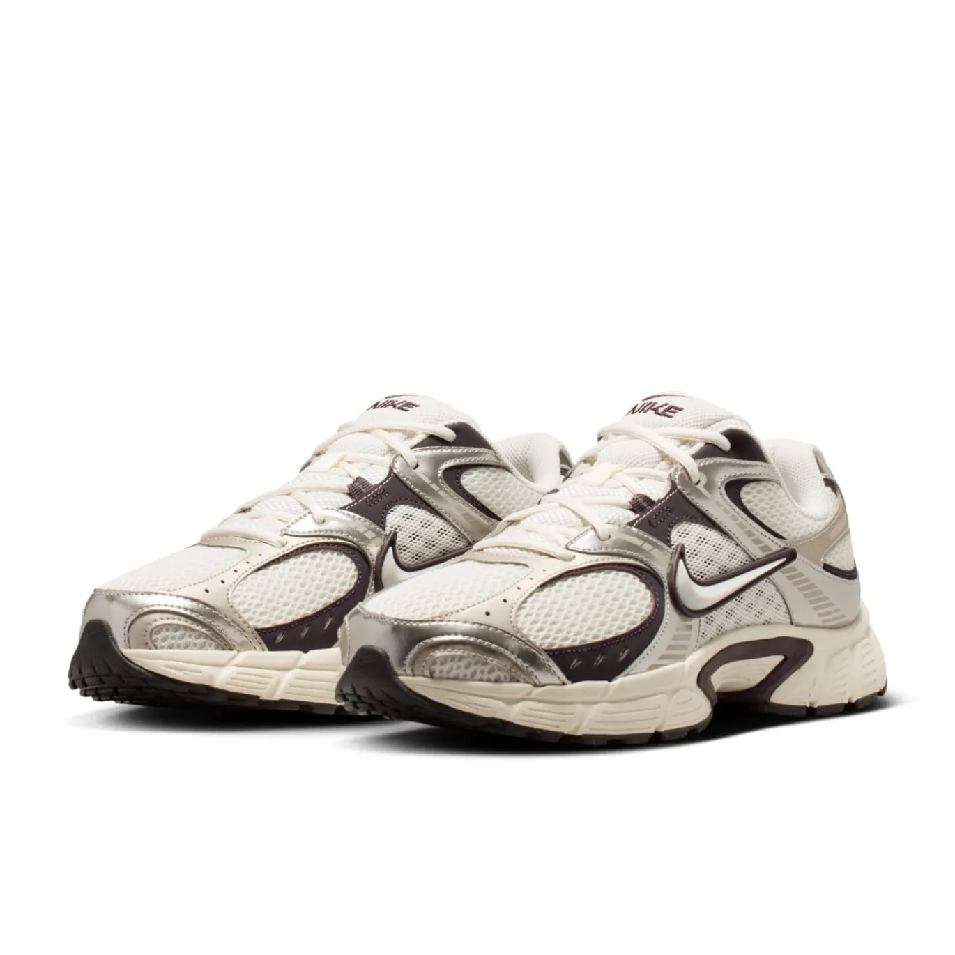 Nike V5 RNR Sneakers Gebroken Wit Zwart Zilvergrijs