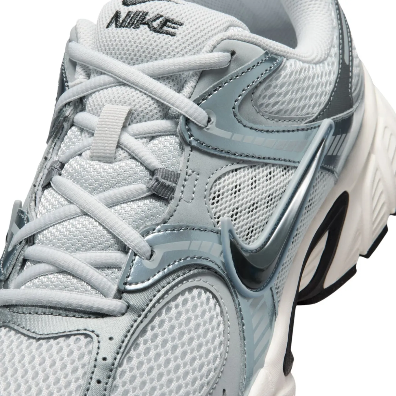 Nike V5 RNR Sneakers Grijs Lichtgrijs Donkergrijs Metallic Silver