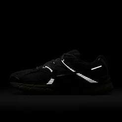 Nike V5 RNR Sneakers Grijs Zilver