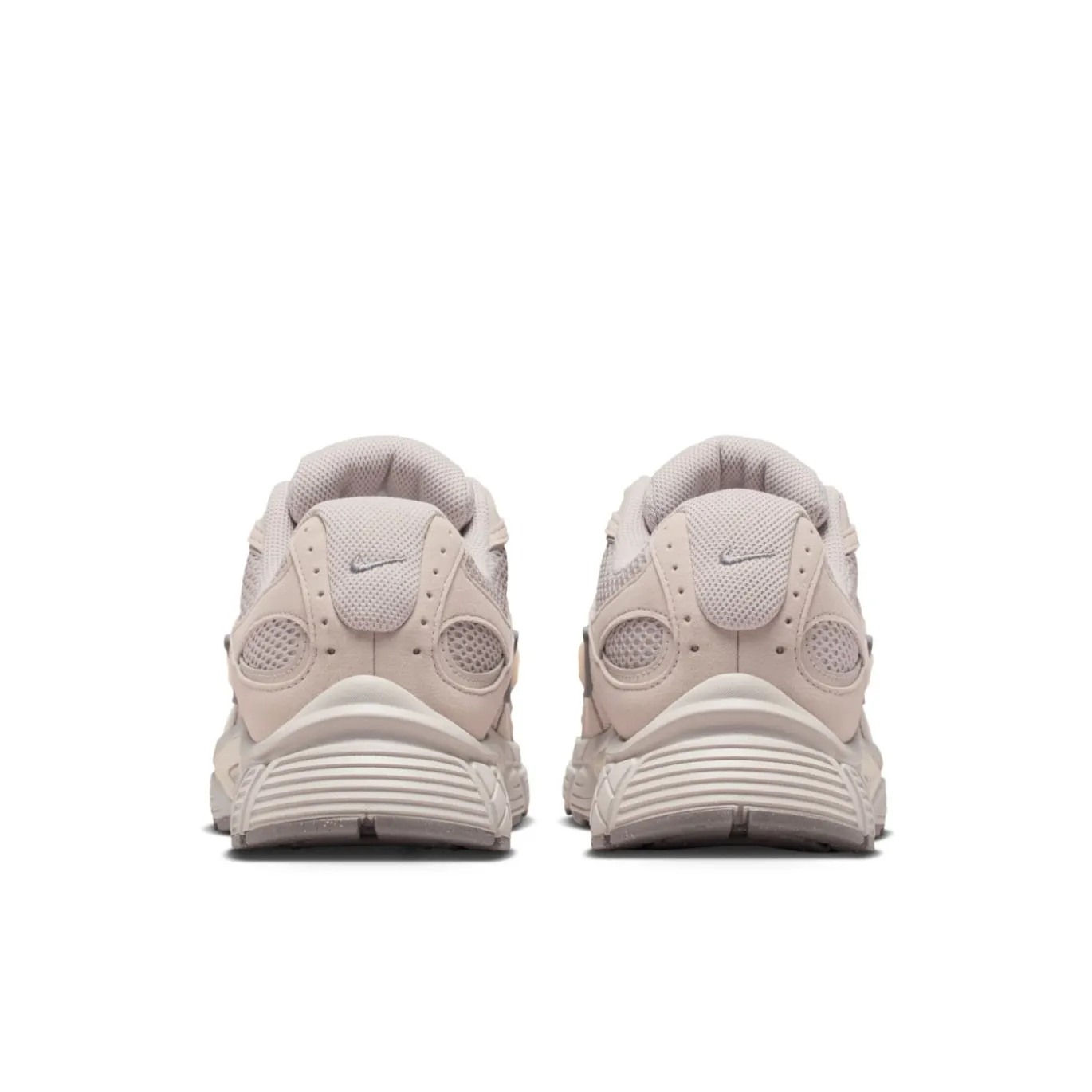 Nike V5 RNR Sneakers Lichtbruin Grijs Zilvergrijs