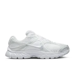 Nike V5 RNR Sneakers Wit