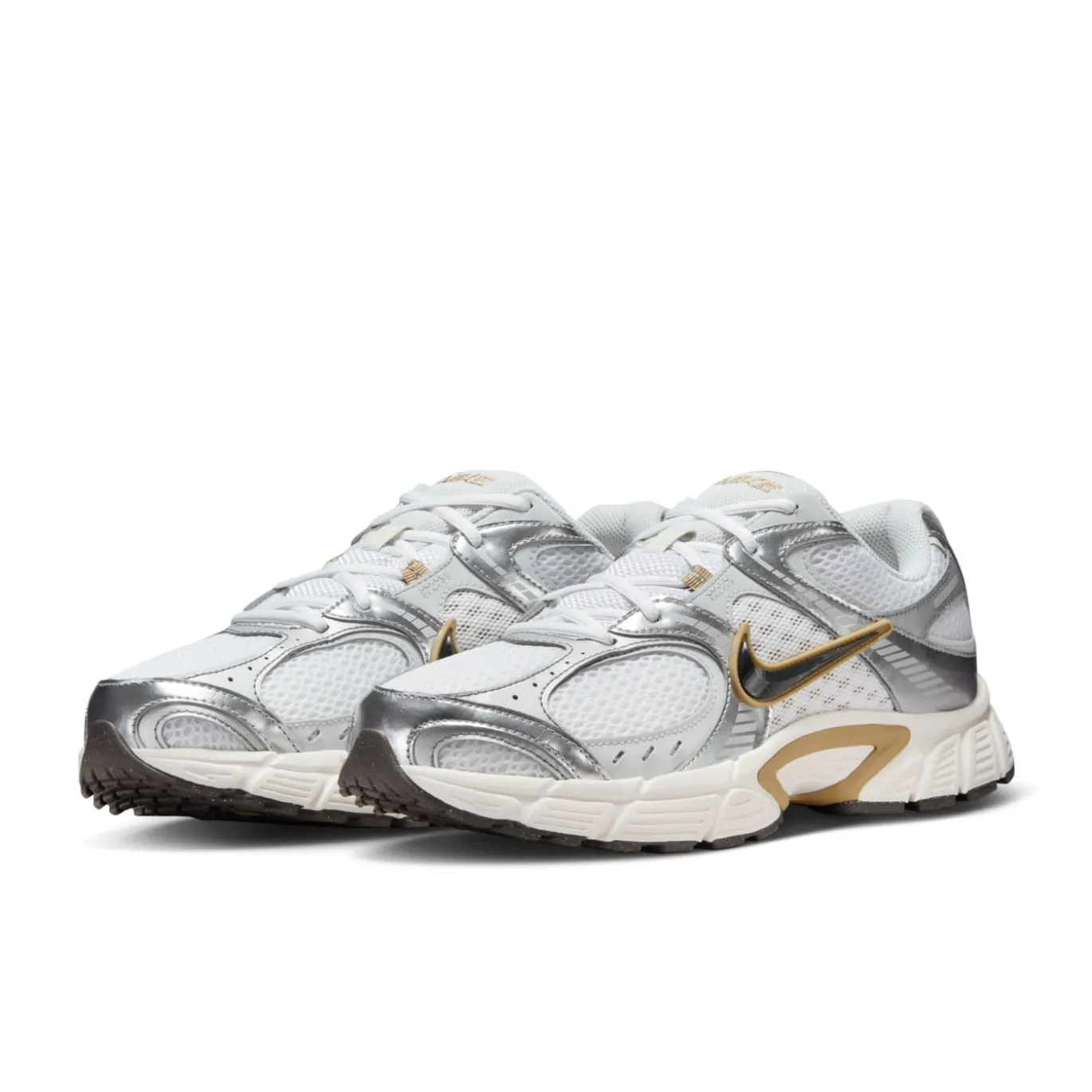 Nike V5 RNR Sneakers Wit Grijs Beige