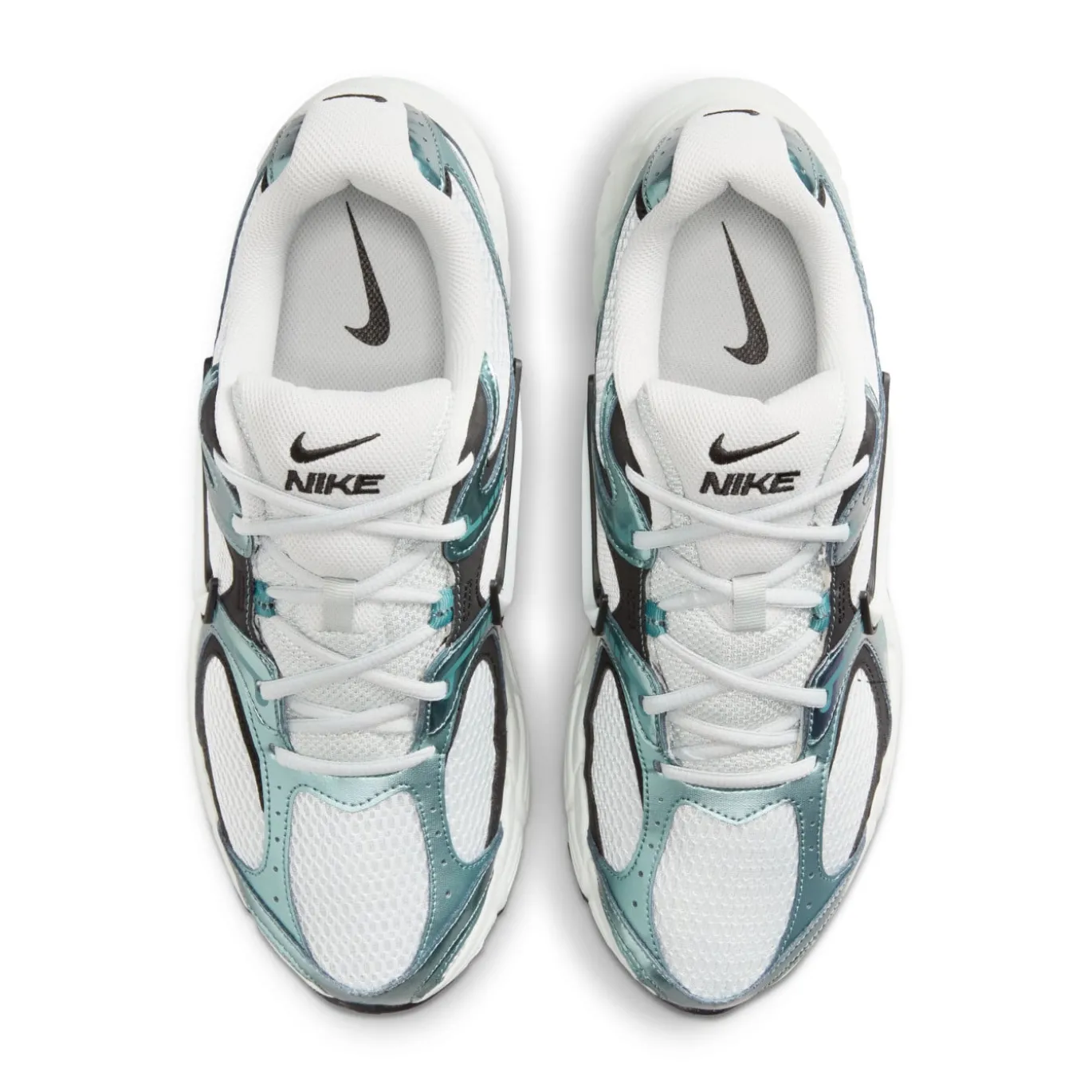 Nike V5 RNR Sneakers Wit Zwart Metallic Groen