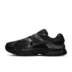 Nike V5 RNR Sneakers Zwart