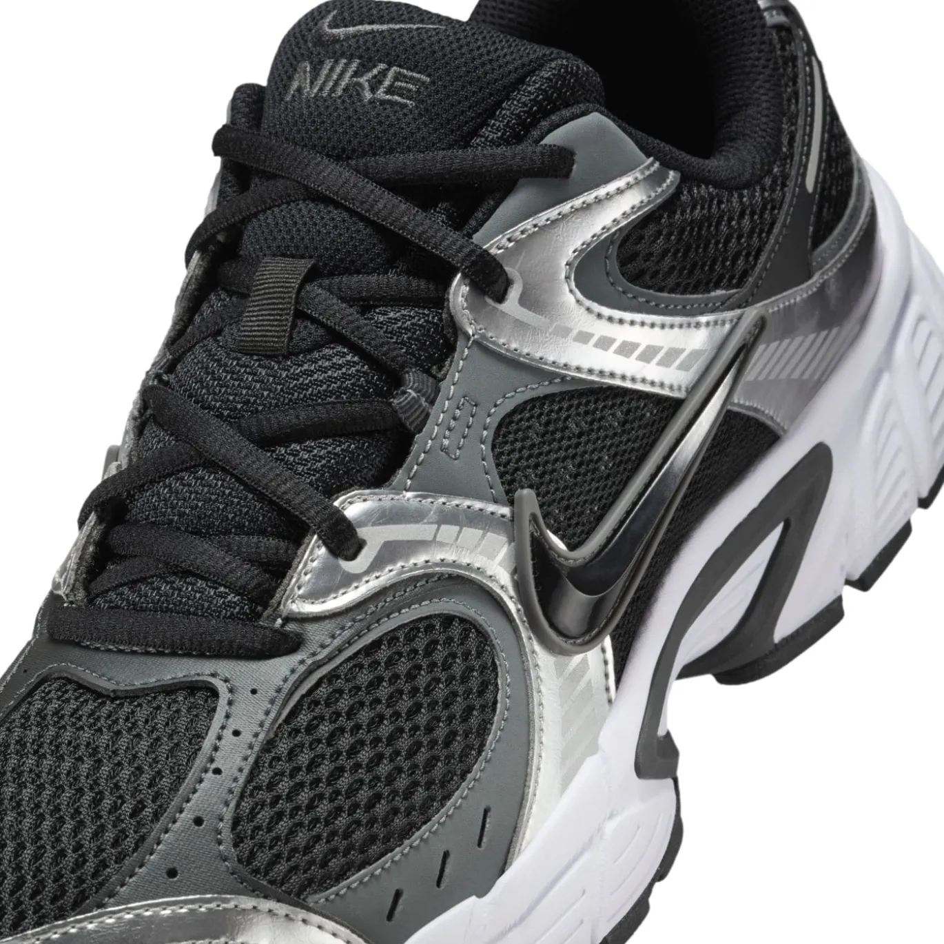 Nike V5 RNR Sneakers Zwart Zilver Wit
