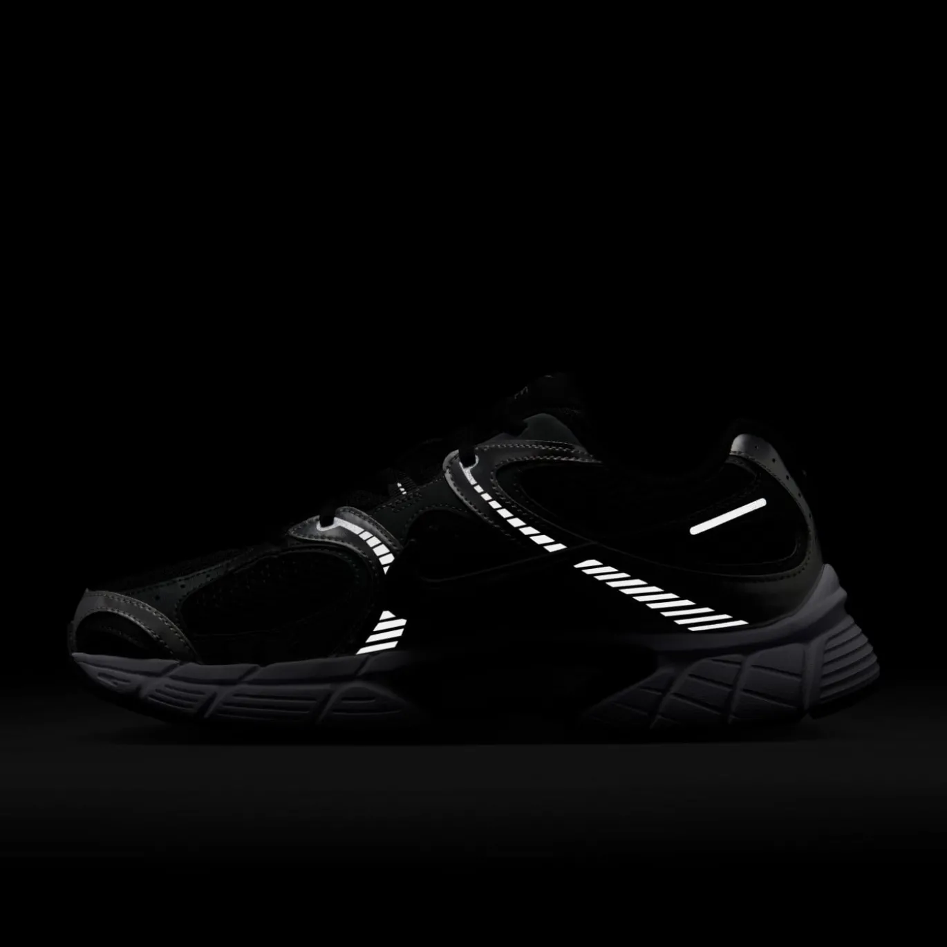 Nike V5 RNR Sneakers Zwart Zilver Wit