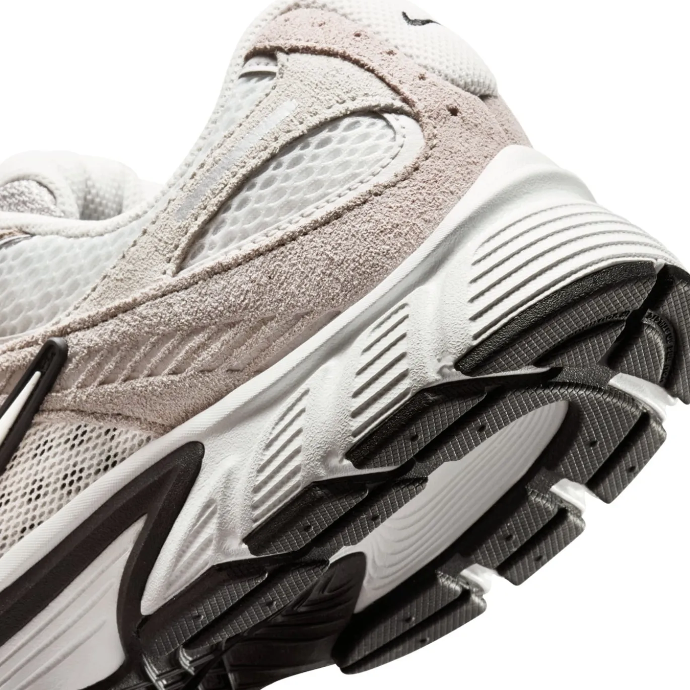 Nike V5 RNR Suède Sneakers Wit Zwart Wit Beige
