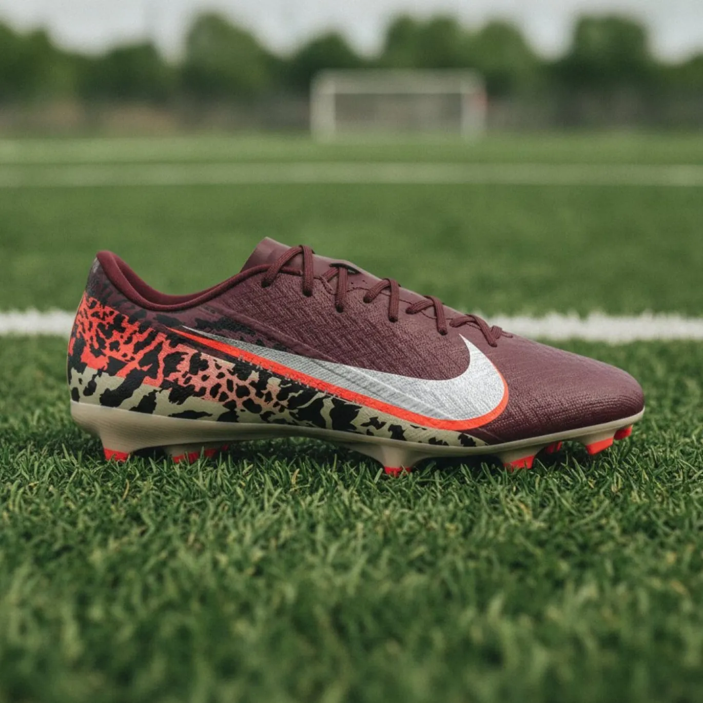 Nike Zoom Mercurial Vapor 16 Academy Gras / Kunstgras Voetbalschoenen (MG) Bordeauxrood Zilver Oranje