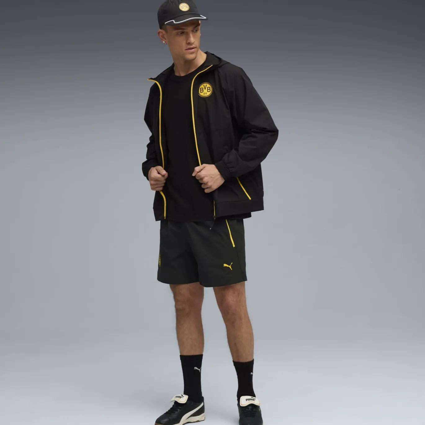 PUMA Borussia Dortmund Pumatech Trainingsjack Woven 2025-2026 Zwart Geel