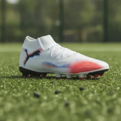 PUMA Future 8 Pro Gras / Kunstgras Voetbalschoenen (MG) Wit Felrood Blauw