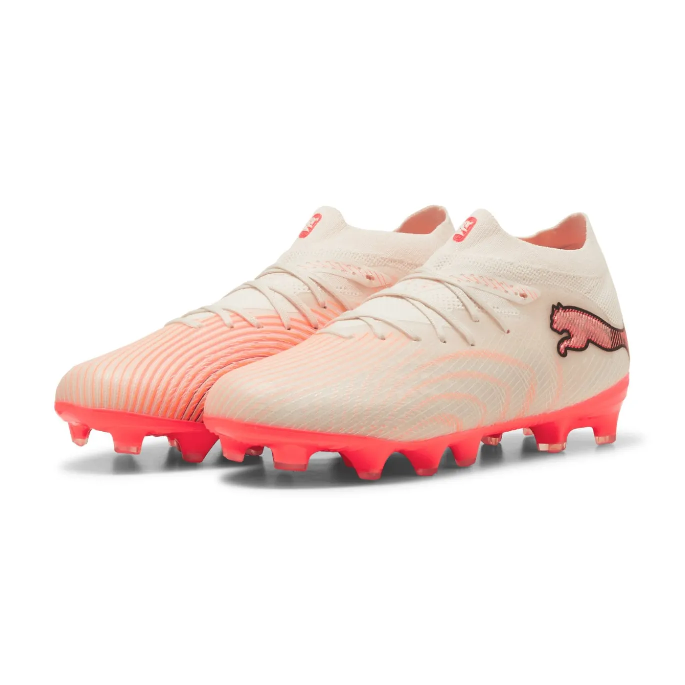 PUMA Future 9 Pro Gras / Kunstgras Voetbalschoenen (MG) Kids Gebroken Wit Zwart Roze