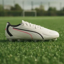 PUMA King 20 Match Gras / Kunstgras Voetbalschoenen (MG) Kids Gebroken Wit Zwart Rood