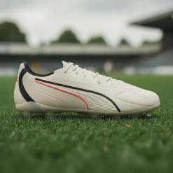 PUMA King 20 Match Gras / Kunstgras Voetbalschoenen (MG) Gebroken Wit Zwart Rood