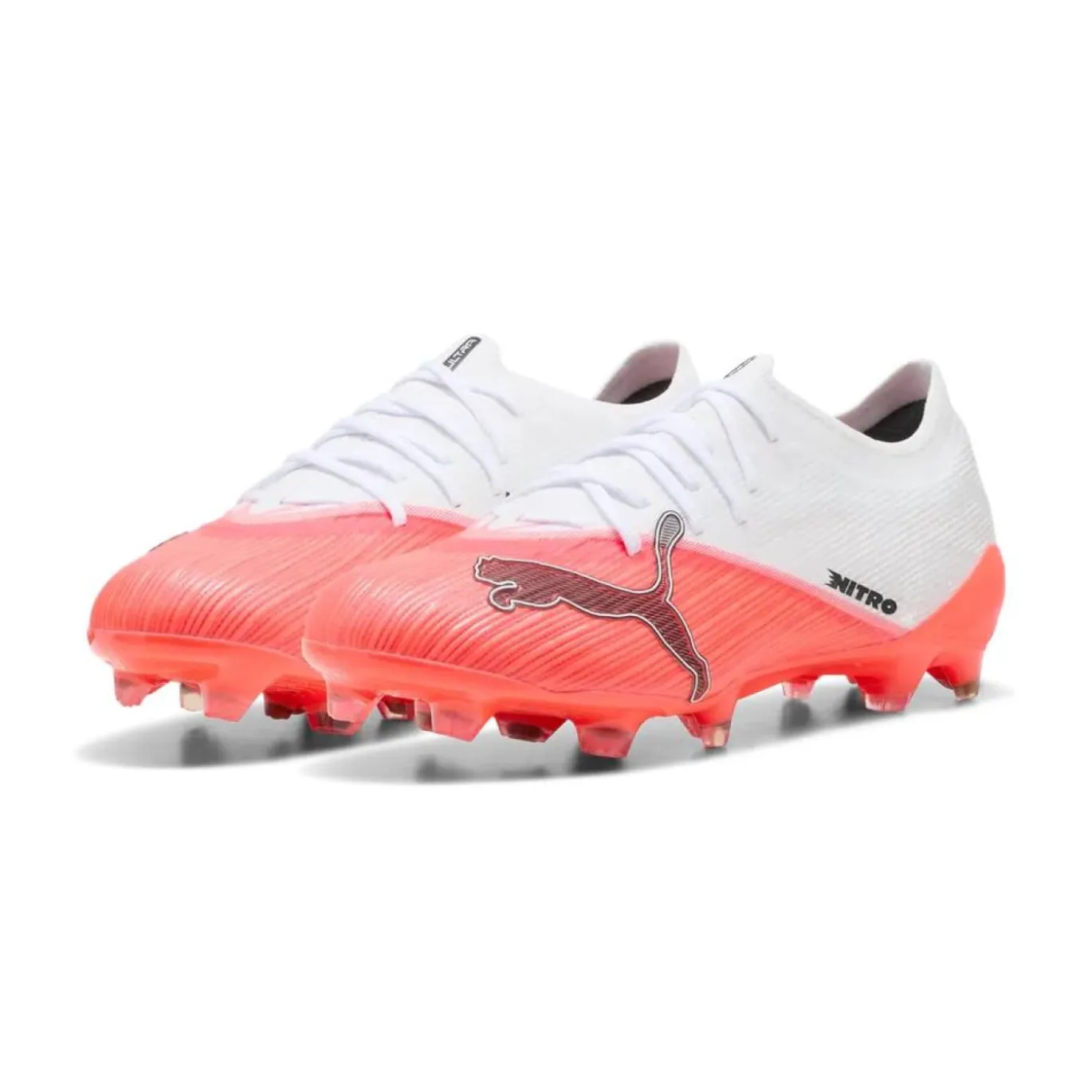 PUMA Ultra Nitro 7 Pro Gras Voetbalschoenen (FG) Wit Felrood Zwart