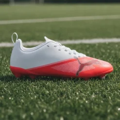 PUMA Ultra 7 Play Gras / Kunstgras Voetbalschoenen (MG) Kids Wit Felrood Zwart