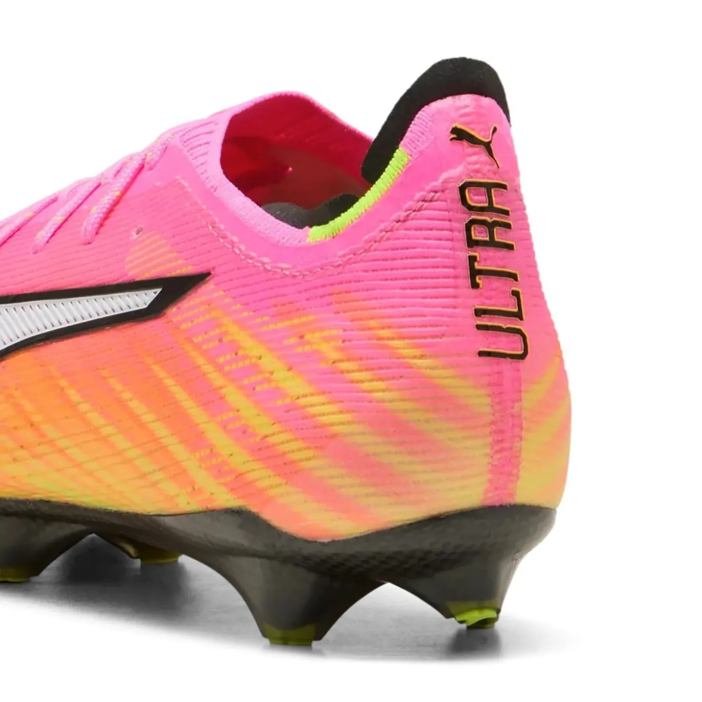 PUMA Ultra 6 Ultimate Carbon Gras Voetbalschoenen (FG) Felroze Blauw Geel