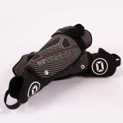 Stanno Pro Guard II Scheenbeschermers Zwart Wit Rood